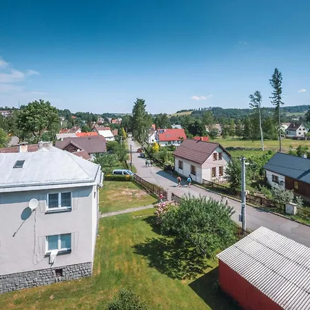 Rekreacni Stredisko Rojana Guest house